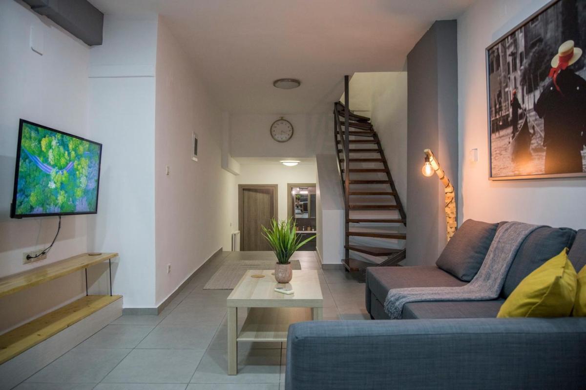 Billys House Apartment Tríkala Екстериор снимка