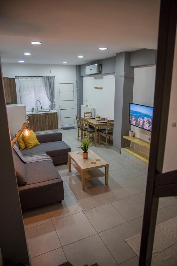 Billys House Apartment Tríkala Екстериор снимка
